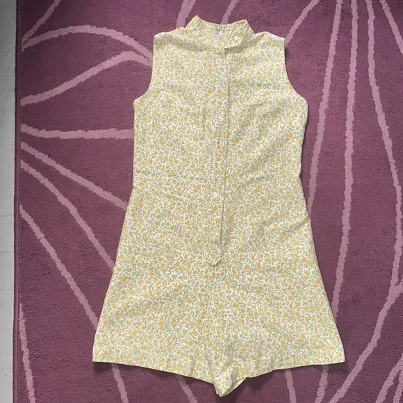 🌼1970’s Floral Romper🌼 - Picture 8 of 13